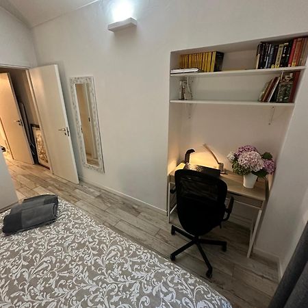 Nuovo Appartamento San Salvario Turim Exterior foto